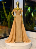 VESTIDO DORADO